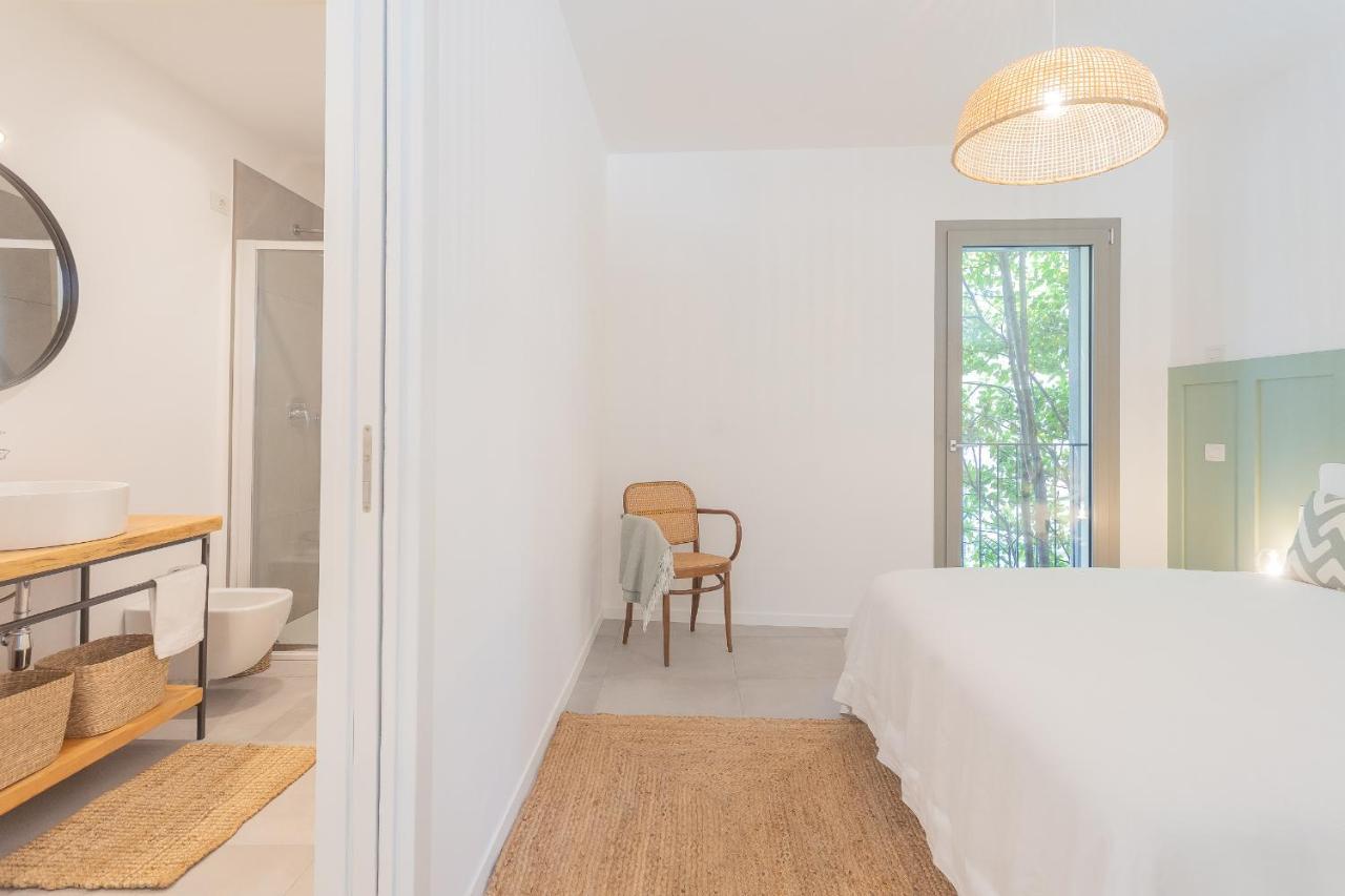 Ginepro & Salvia Apartments In Como By Rent All Como Eksteriør bilde