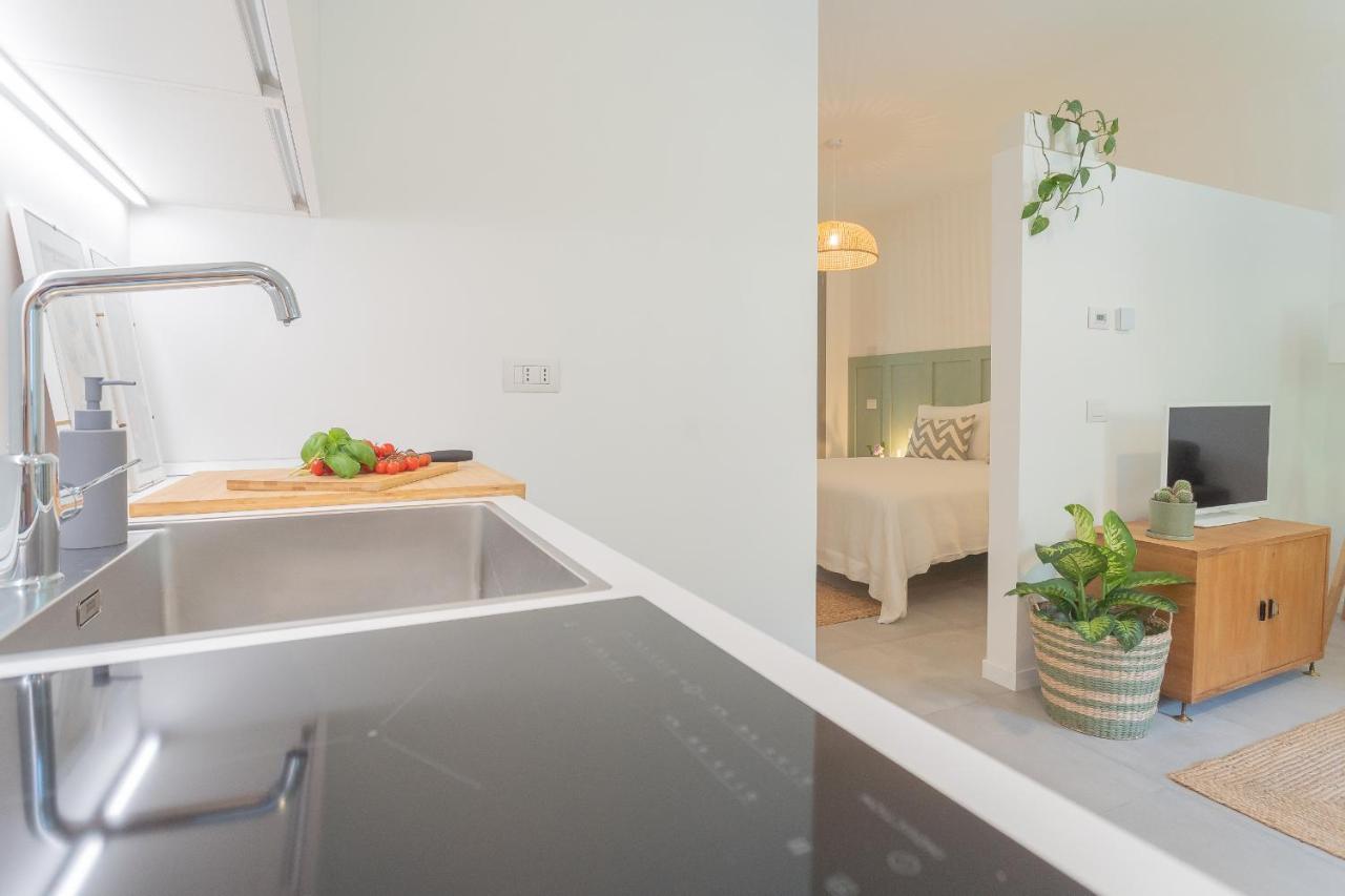 Ginepro & Salvia Apartments In Como By Rent All Como Eksteriør bilde