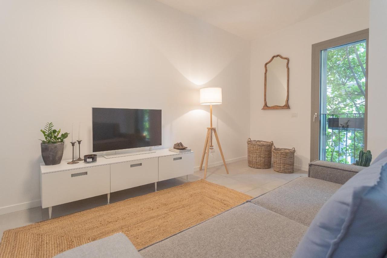 Ginepro & Salvia Apartments In Como By Rent All Como Eksteriør bilde
