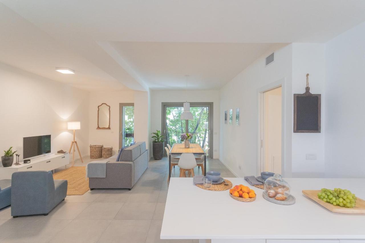 Ginepro & Salvia Apartments In Como By Rent All Como Eksteriør bilde