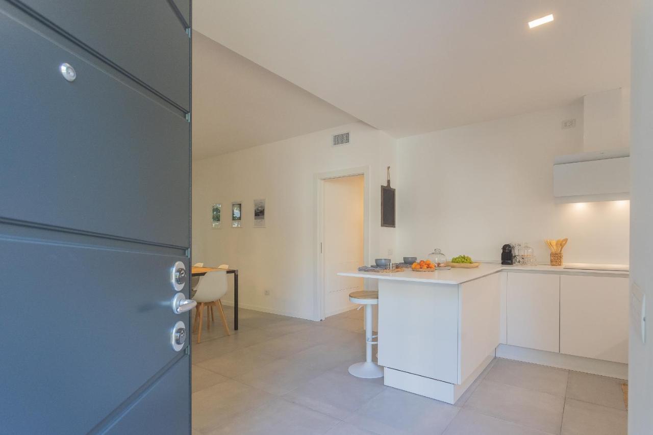Ginepro & Salvia Apartments In Como By Rent All Como Eksteriør bilde