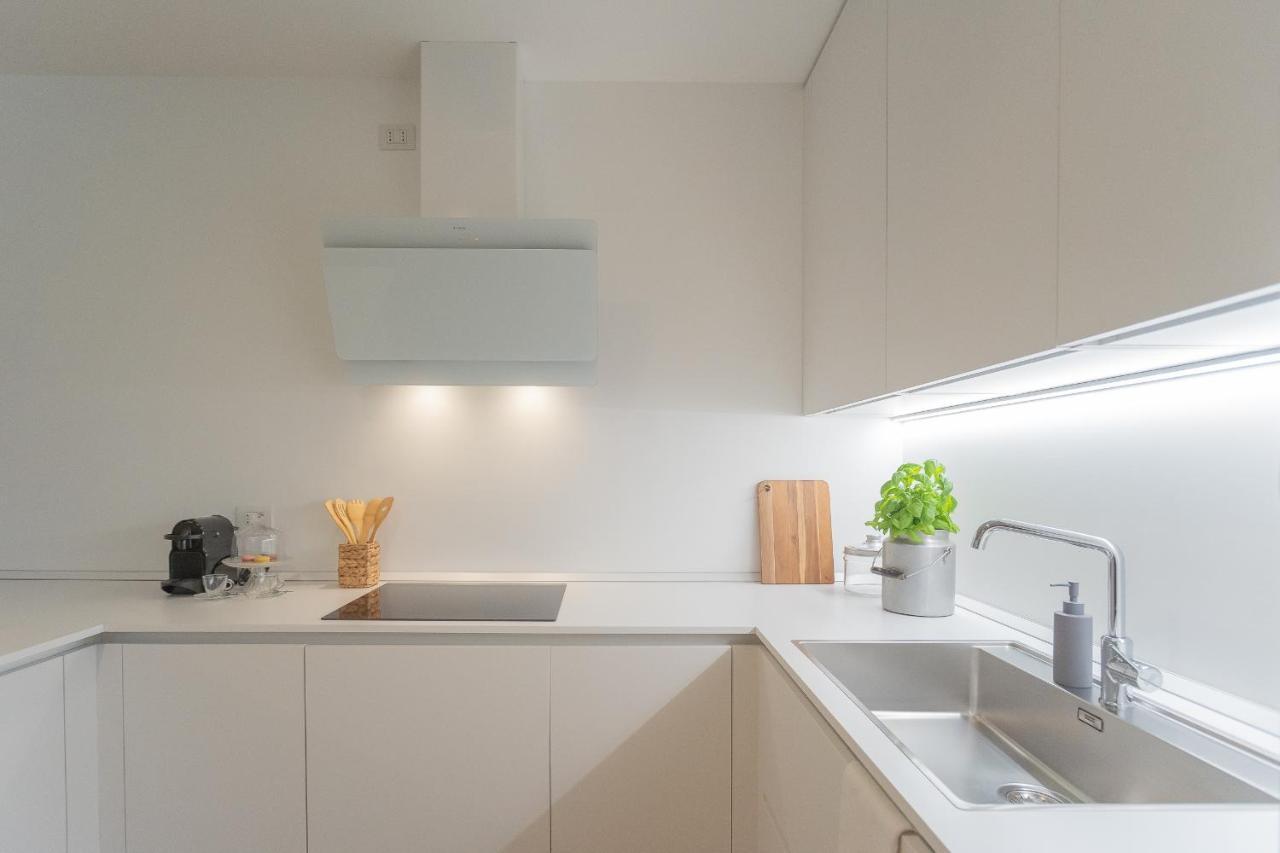 Ginepro & Salvia Apartments In Como By Rent All Como Eksteriør bilde
