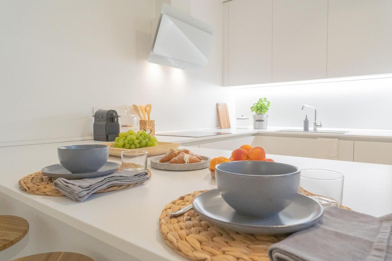 Ginepro & Salvia Apartments In Como By Rent All Como Eksteriør bilde